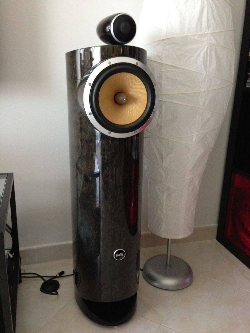 b&w signature diamond