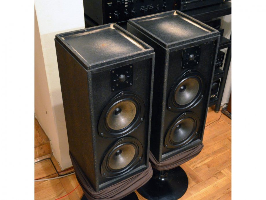 kef 304 speakers